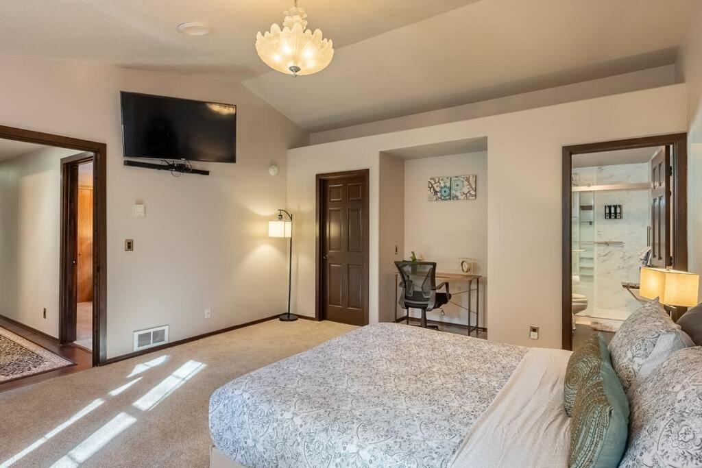 Comfy 4B/2B Home Near Dunes & Ocean! Pet Friendly! Флоренс Экстерьер фото